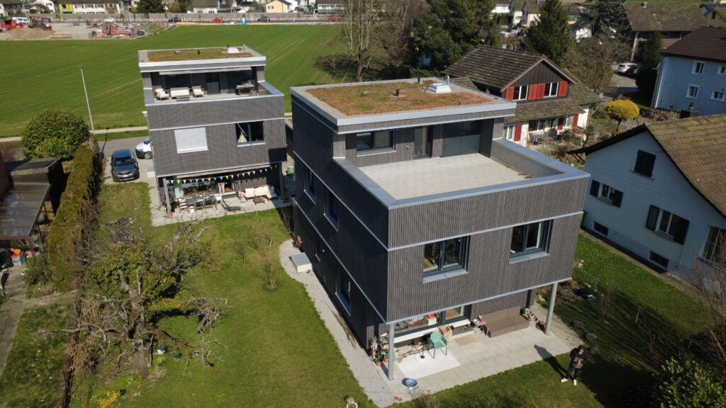 Doppel EFH Holzfassade